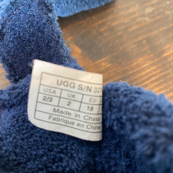 Ugg Infant Baby Bixbee Crib Bootie - Picture 9 of 10
